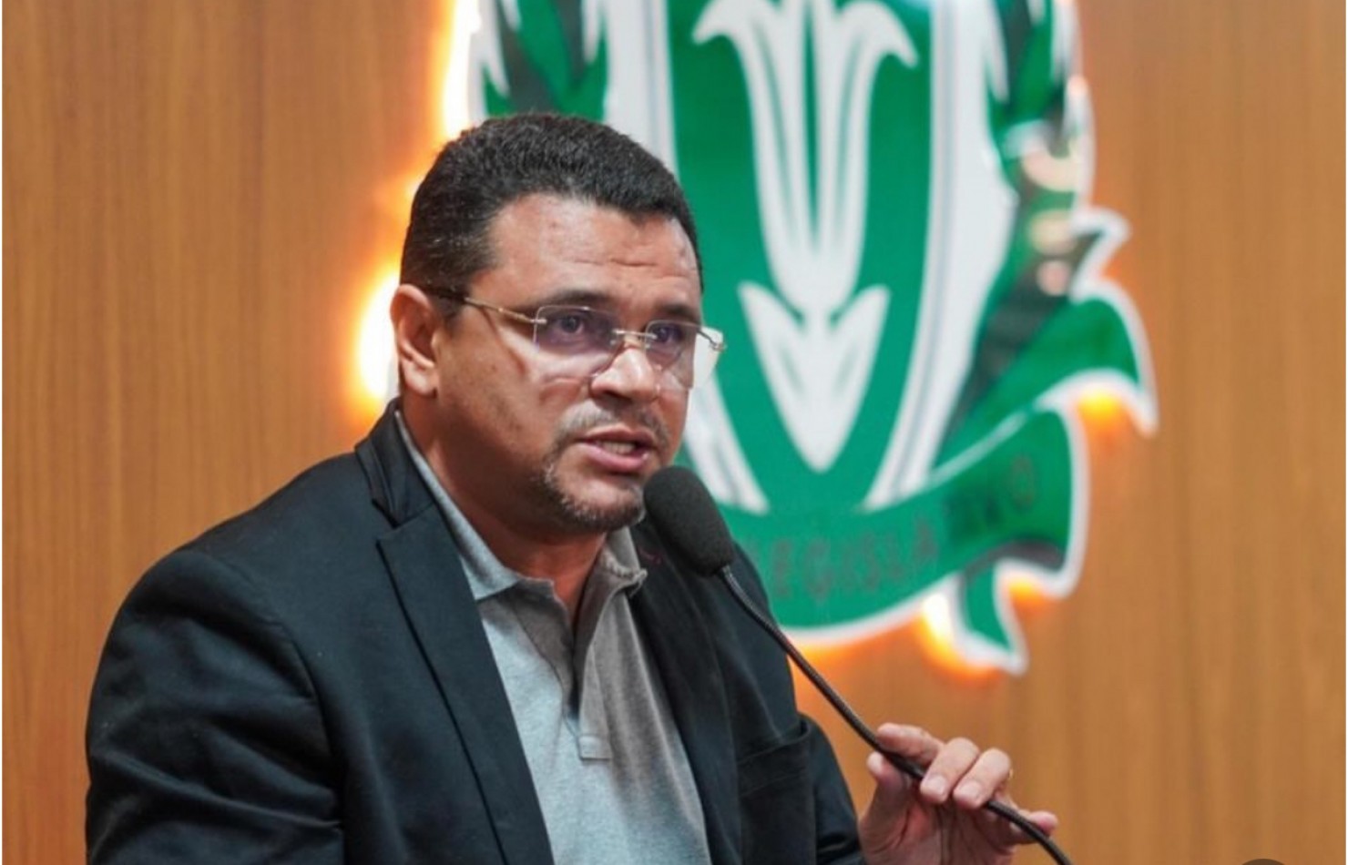 Câmara de Esperança realiza mais uma sessão ordinária com debates e apresentação de requerimentos